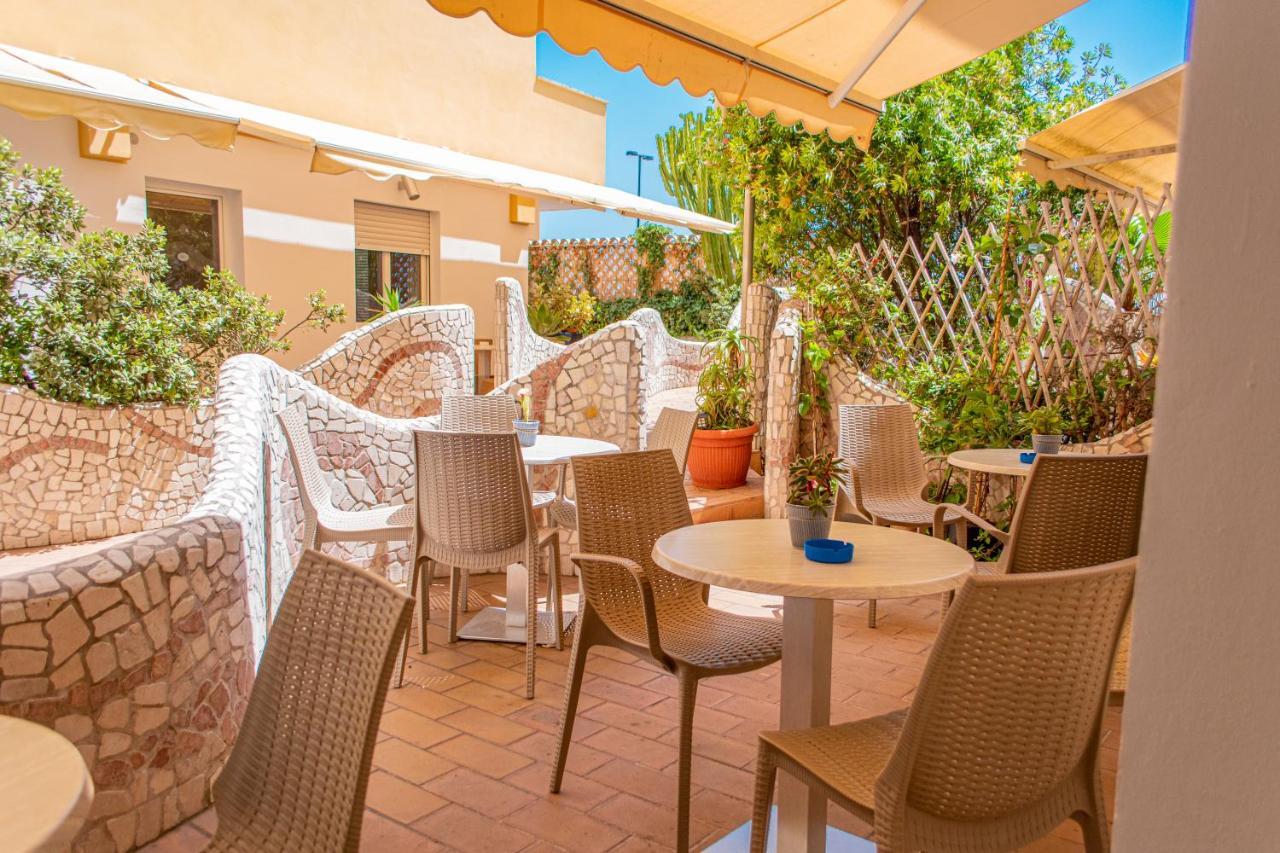 Hotel Kaly Ventimiglia Buitenkant foto