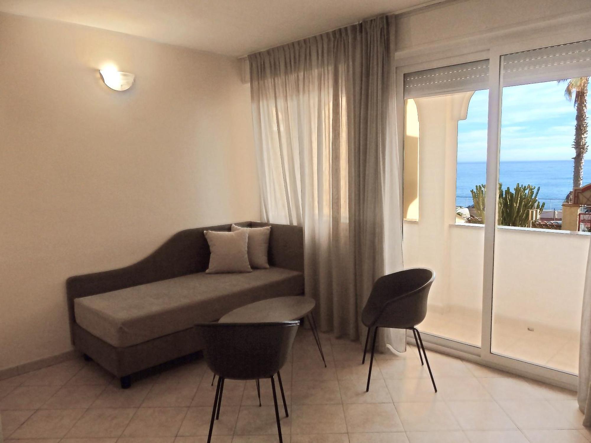 Hotel Kaly Ventimiglia Buitenkant foto